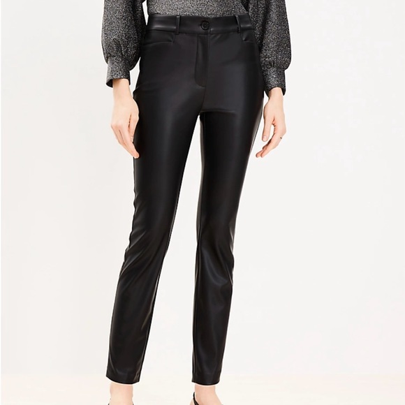 Black faux leather skinny pants new with tags. - Picture 1 of 4